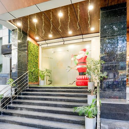Super Townhouse Oak Aecs Formerly Bangalore Times Exterior foto